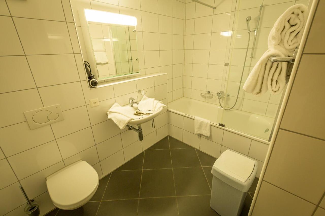 Apart Holidays - Marina Walensee Unterterzen Екстер'єр фото